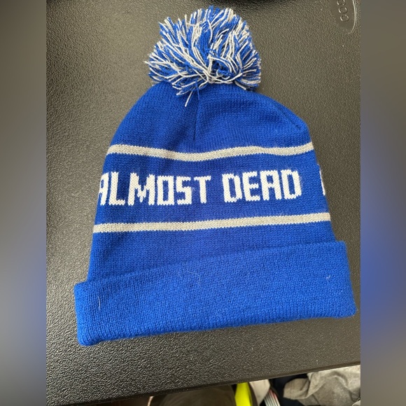 Joe Russo’s Almost Dead JRAD beanie. Very good condition - Picture 2 of 2